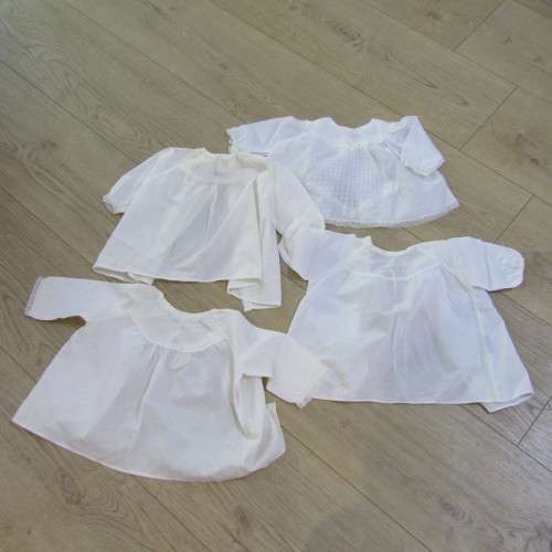 Lot of 16 vintage baby clothes - very very good condition