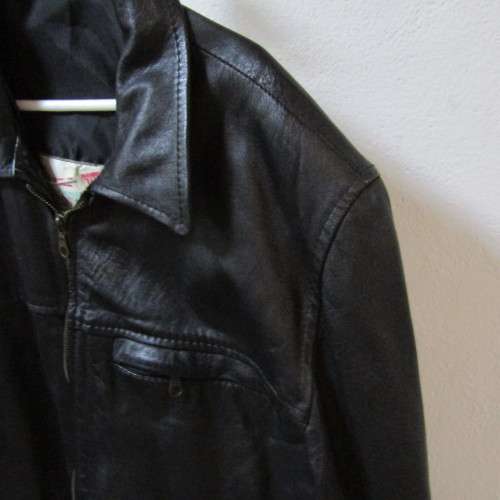 Leather Museam black leather jacket - Size Medium