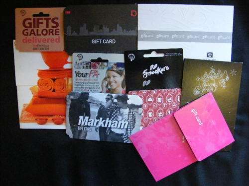 10 Unissued Gift cards or packets - you bid per item to take all - no values loaded - for collectors