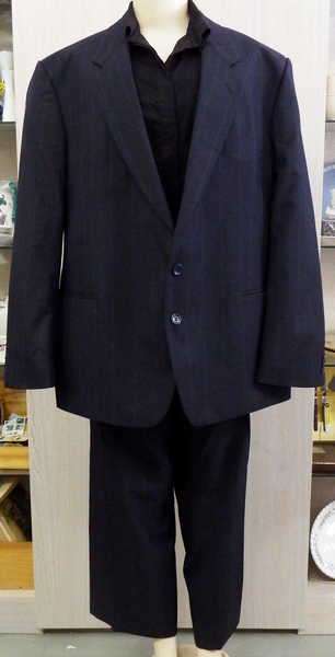 Her Otten navy blue pinstripe suit - Trevira & Wool Premier Blend