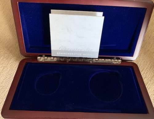 Beautiful Mandela  Nobel Laurette set Mint of Norway box ONLY .Fits 2 coins