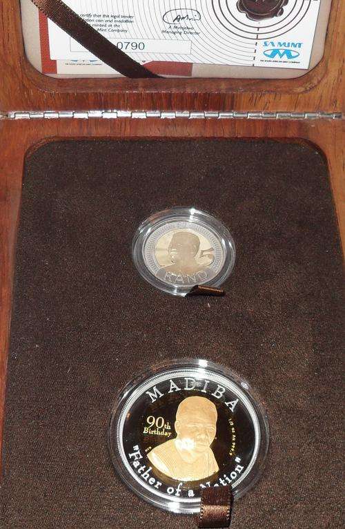 Weekend Special !!! Mandela Gold Celebration Set Bi Metal 2008