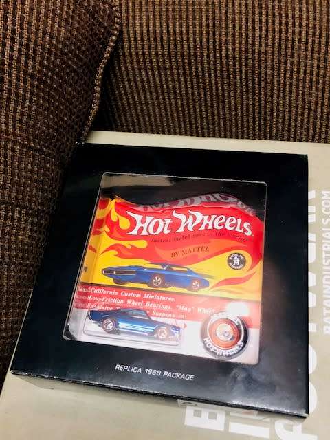 Hot Wheels Sweet 16 California Miniatures Barracuda Limited to 6000 pcs.