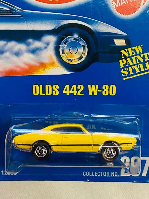 Hot Wheels Olds 442 W-30 Black Wall