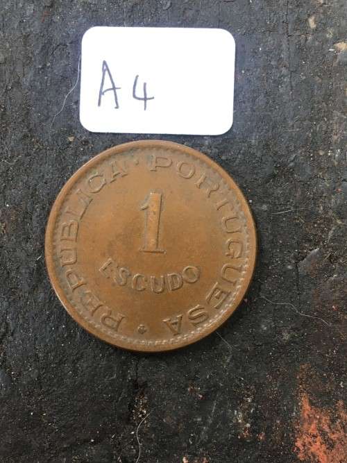 Mocambique 1968 1 Escudo  *****Crazy R1 Start****