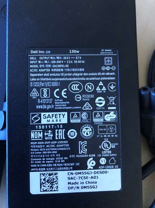 DELL Docking Station WD15 With 130w Power Adeptor