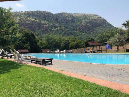 Seven Night stay in school holiday season @ Mount amanzi 24 - 31 March 5 Sleeper!