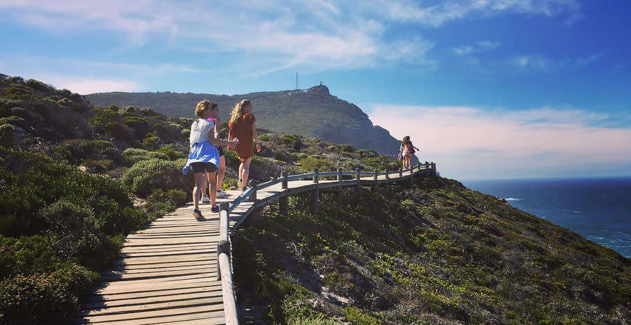 The Peninsula Hotel / 20-24 May 2024 (4 nights) studio 2 adults 2 kids