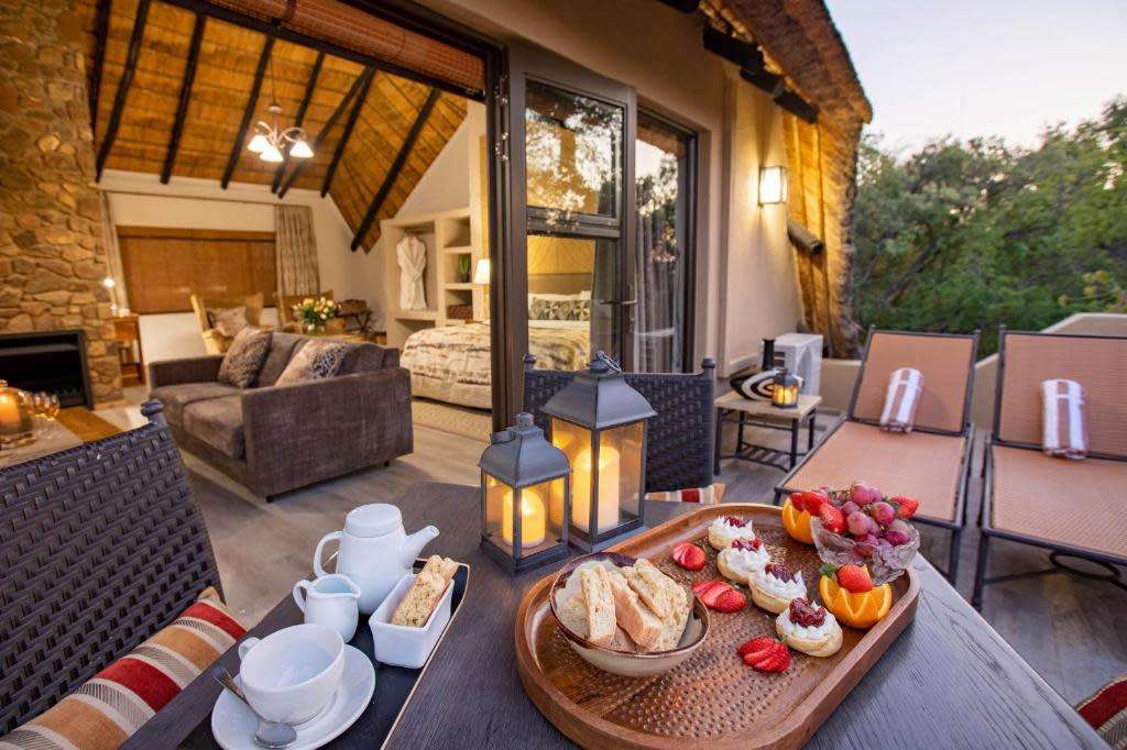 Mabula Game Lodge / 22-26 January 2024 (4 nights) 4 adults 2 kids