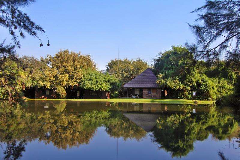 Weekend @ Ngwenya Lodge 9-12 August 8 Sleeper ( 6 adults 2 kids under 12 yr )