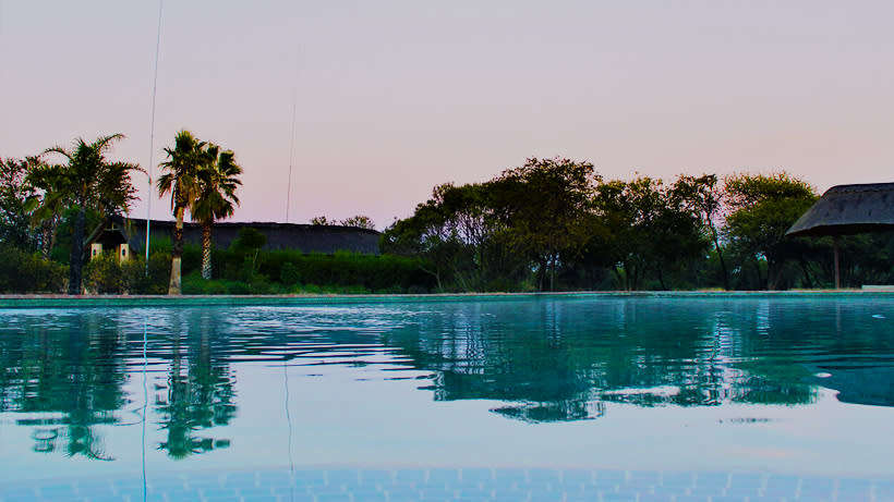 Midweek @ Monateng Safari lodge 14-18 October (4 sleeper ) 2 adults 2 kids under 12 years