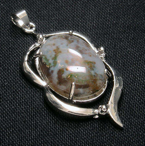 MAGNIFICENT !!! Natural Gemstone Pendant - Indian Moss Agate