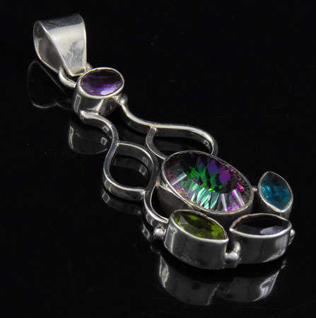 Magnificent Sterling Silver Pendant !!! 6.5 cts MYSTIC  TOPAZ & Gems GALORE
