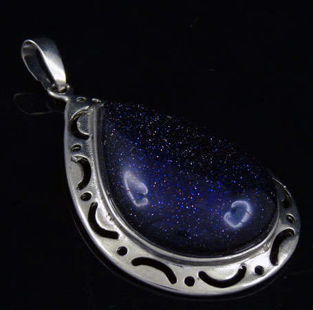 GORGEOUS !!! Navy SITARA Gemstone SILVER PENDANT