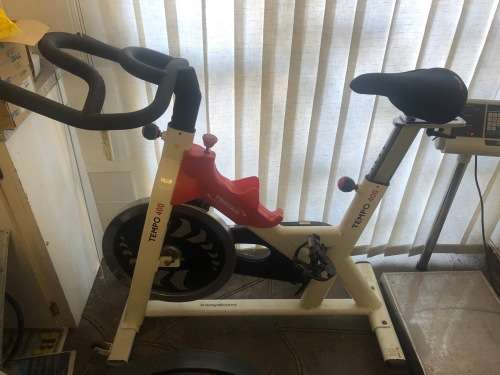 Trojan Tempo 400 spinning bike. Collection Pinetown only