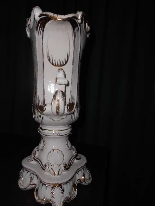 Beautiful, Large, Vintage Capodimonte Vase : Country Scene