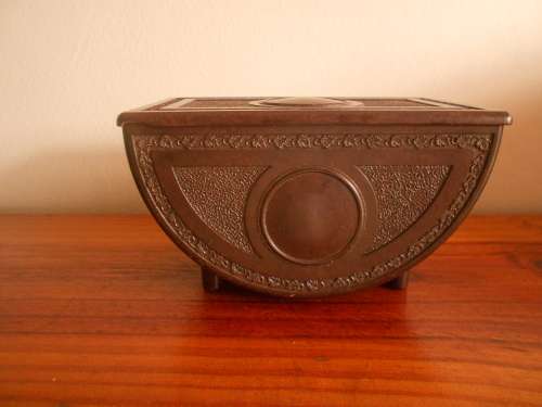Very Unusual Vintage Art Deco (c1930) Hinged Bakelite Teofani Cigarette Box, VG Condition