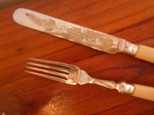 Antique VICTORIAN SILVER-PLATED (EPGS, WMF) 24pce Cutlery Set, Bone Handles, VGC, Free Shipping