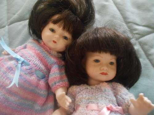 BUY NOW! Pair HORSMAN "TYNIE BABE"  Vintage Bisque Dolls, Signed/Dated, VGC: Price for Pair