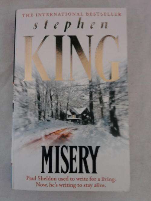 MISERY BY STEPHEN KING SOFTCOVER