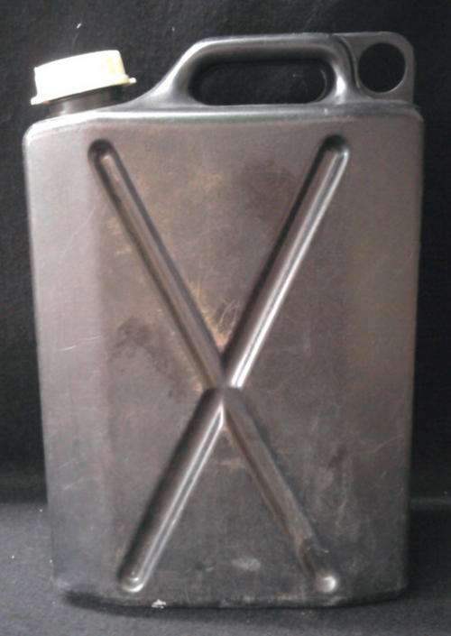 PLASTIC JERRYCAN  10 LITRES