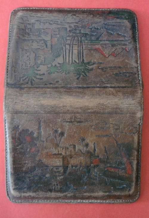 LEATHER HOLDER WITH EGYTPIAN PICTURES ON