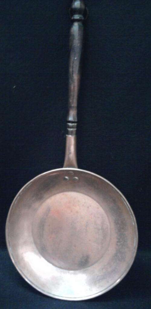 ORNAMENTAL FRYING PAN    WIDTH OF PAN IS 28cm LENGTH OF PAN IS 65.5 cm