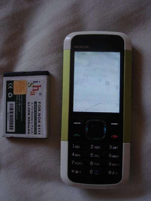 Nokia 5000 Plus an additional isha battery and isha charger for free!