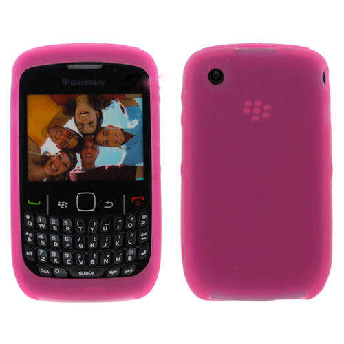 BLACKBERRY 8520/9300 PINK SILICONE SKIN