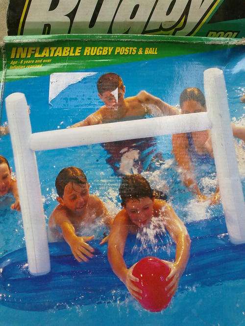 INFLATABLE RUGBY POSTS & BALL FOR POOLS
