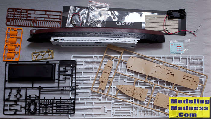 ACADEMY 1/700 Titanic LED version pre-painted plastic model R.M.S TITANIC (MCP)