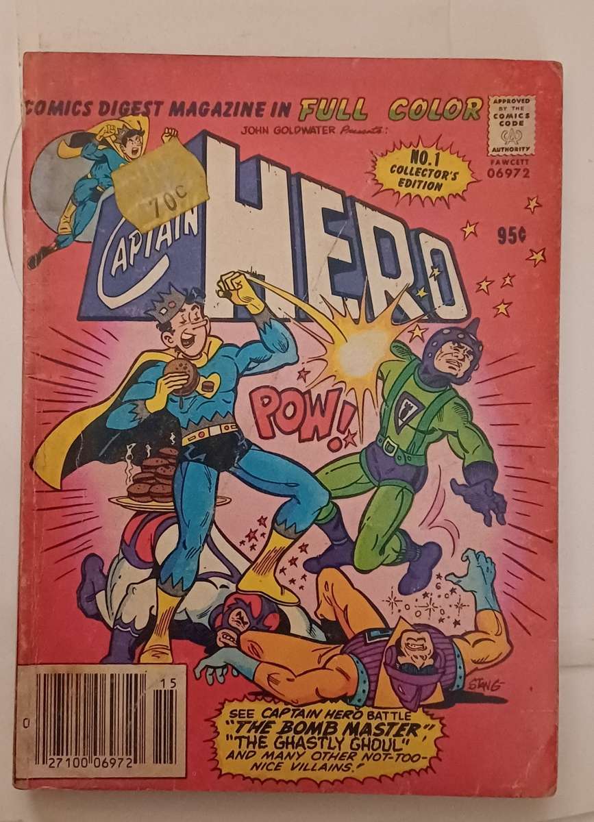 COMICS DIGEST MAGAZINE - CAPTAIN HERO NO 1