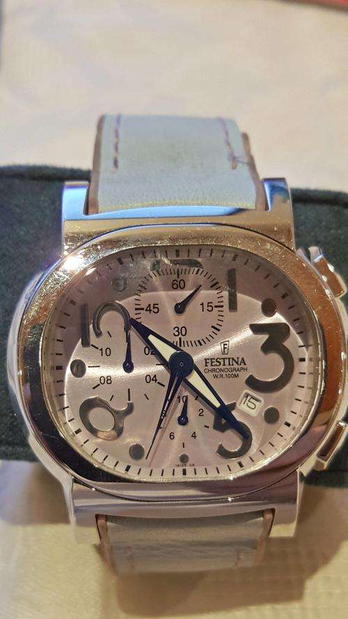 Genuine Festina Watch on crazy R1 AUCTION - DONT MISS A BARGAIN