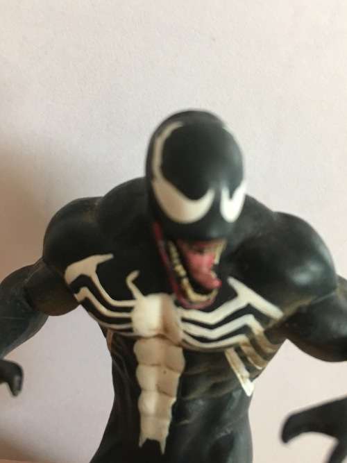 The Classic Marvel Figurine Collection #032 - Venom (Figurine only)