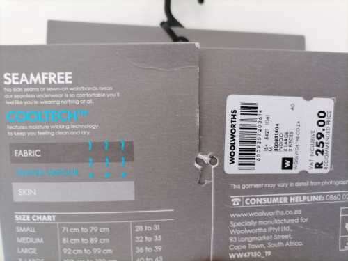 WOOLWORTHS-Cool Tech Seamless Trunks 3 Pack
