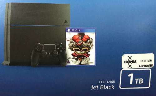 Playstation 4 (PS4) Console Jet Black 1TB | Street Fighter 5 Bundle | Limited Edition | + 2 Games