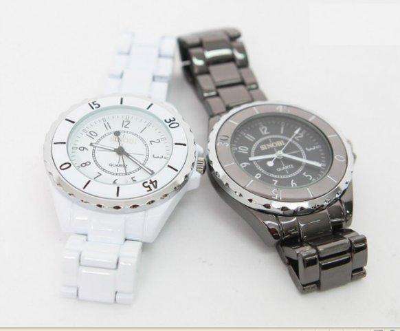 ***BRAND NEW ***SINOBI STUNNING WATCH*** BEUTIFULL FASION WRIST WATCH***