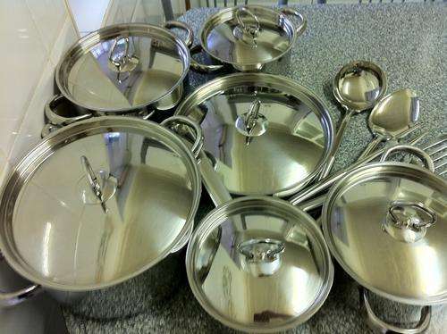 ***NEW ARRIVED **BRAND NEW**16PCS HEAVY BOTTOM COOKWARE SET*****