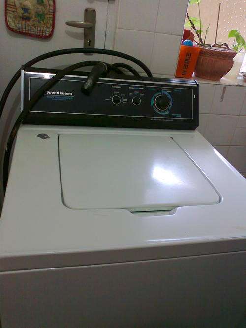 Old Speed Queen 20 Years Old For Sale!