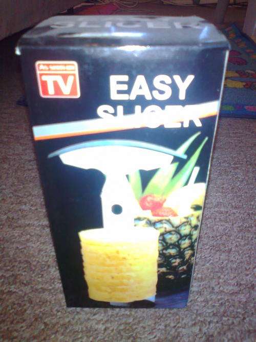 Pineapple Slicing  made so easy with this pineapple slicer!!