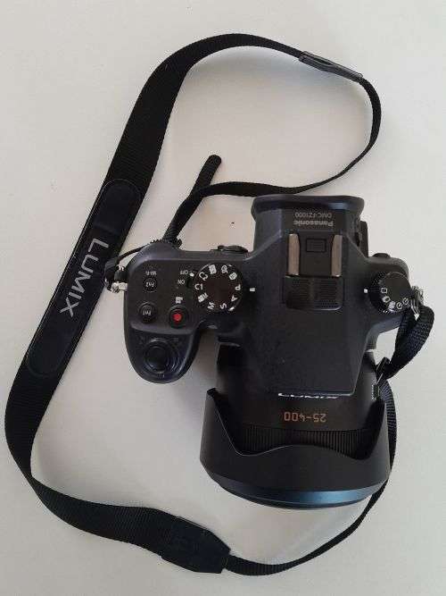 Panasonic Lumix DMC-FZ1000