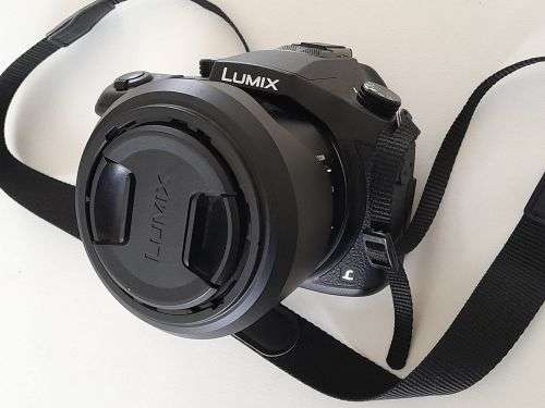 Panasonic Lumix DMC-FZ1000