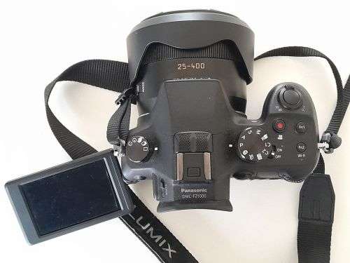 Panasonic Lumix DMC-FZ1000