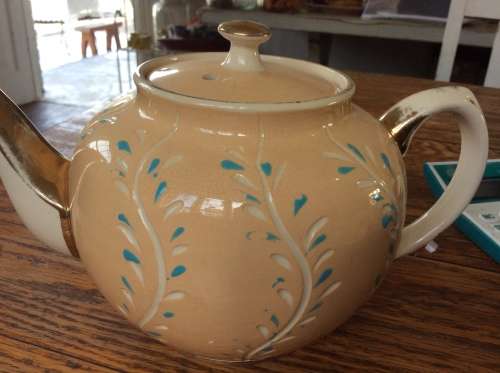 Vintage "Sadler" Staffordshire Tea Pot
