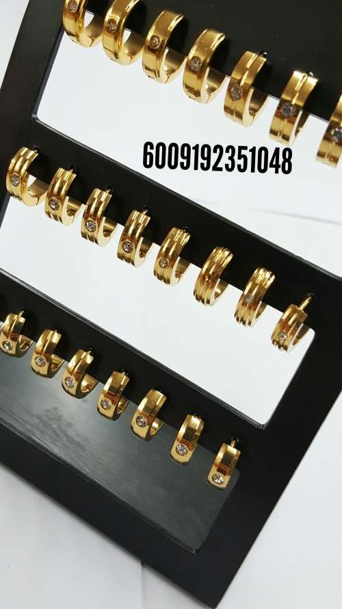 LOCAL STOCK*EARRINGS-FULL GOLD STAINLESS STEAL WITH SMALL ZIRCONIA DIAMONDS-12 PAIRS BARGAIN