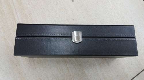 6 SLOT PU LEATHER WATCH BOX *VALENTINES SPECIAL*