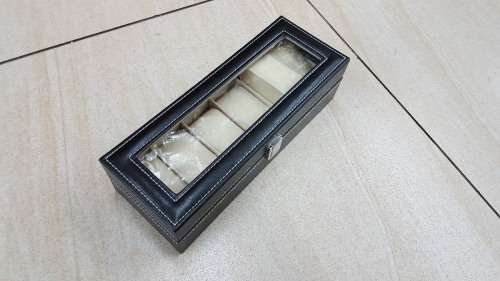 6 SLOT PU LEATHER WATCH BOX *VALENTINES SPECIAL*