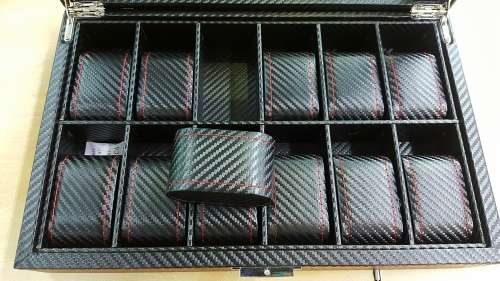 BLACK CARBON 12 SLOT WATCH BOX