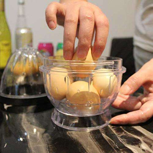 Egg Peel 5 Hard-Boiled Eggs at once