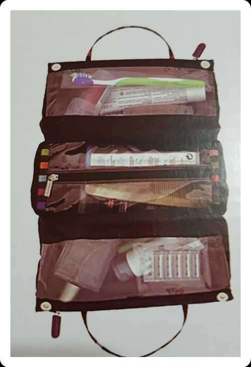 TRAVEL COSMETICS AND TOILETRIES BAG ORGANIZER / ROLL N GO